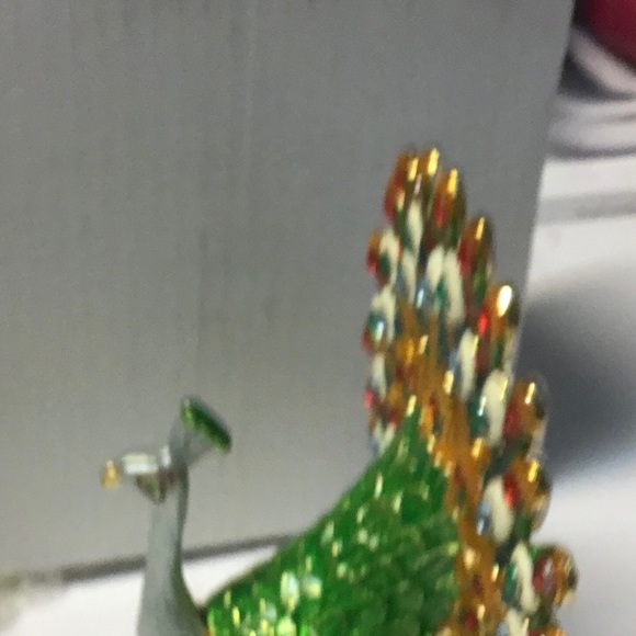 NIB enameled peacock box rhinestones 4” x 4” - Picture 5 of 6